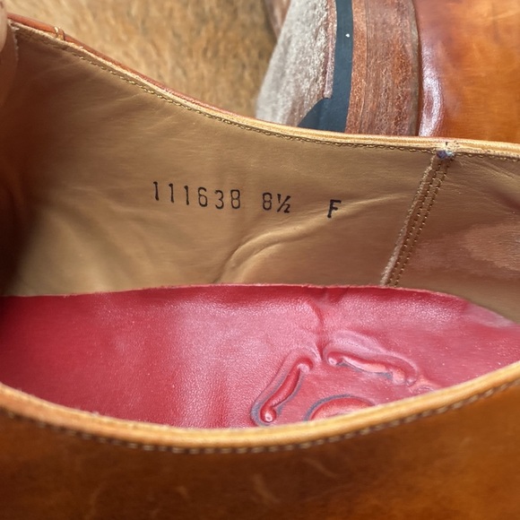 Grenson men’s shoes size 8.5 check them out very nice thanks 🙏 - Picture 9 of 9